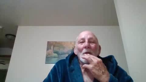 mdane99 online show from October 31, 2025, 1:06 am