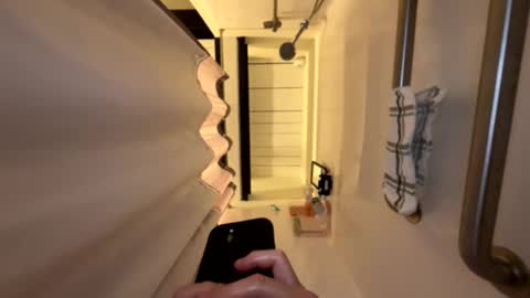 Dens cam online show from October 20, 2025, 8:20 pm