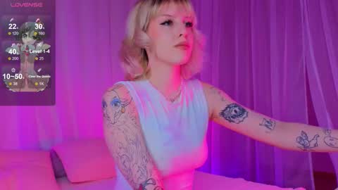 Roze online show from February 1, 2026, 6:56 am