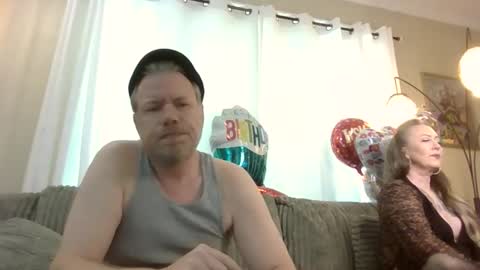 Snapshot of me2283 chatting on May 29, 2026, 1:53 pm me2283 online show from May 29, 2026, 1:53 pm