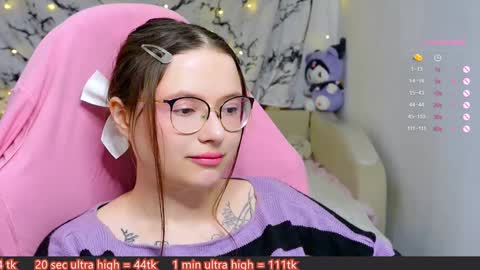 Snapshot of me_hanna chatting on February 4, 2025, 10:55 pm Hanna online show from February 4, 2025, 10:55 pm