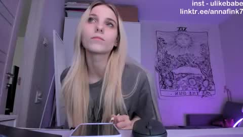 Snapshot of meandmaboy chatting on November 20, 2025, 7:19 am Anna online show from November 20, 2025, 7:19 am