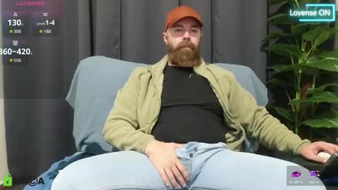 Meaty Roll online show from November 17, 2025, 1:00 am