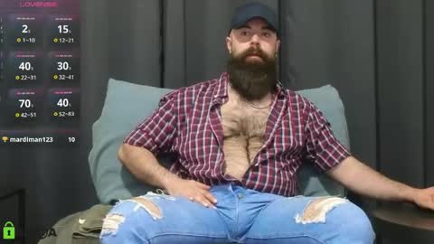 Meaty Roll online show from April 16, 2026, 1:50 am