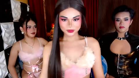 meatycockmicaellats online show from May 13, 2026, 10:45 am