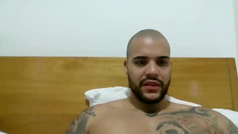 Snapshot of medellindrak chatting on December 25, 2024, 3:28 pm filippoae online show from December 25, 2024, 3:28 pm