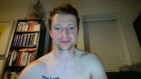 medievalsword online show from April 7, 2026, 9:59 pm