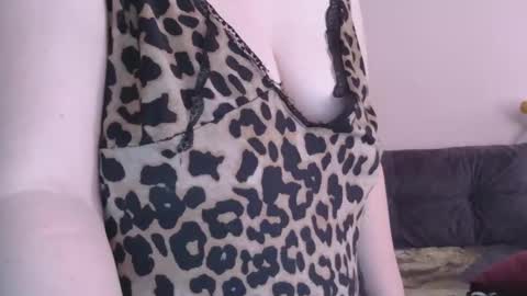 Snapshot of medjik_lool chatting on March 22, 2026, 6:39 am Oltereodora-lima online show from March 22, 2026, 6:39 am