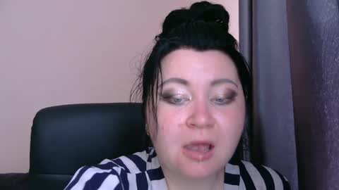 Snapshot of medjik_lool chatting on June 24, 2026, 6:01 am Oltereodora-lima online show from June 24, 2026, 6:01 am