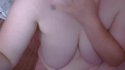 Snapshot of medjik_lool chatting on July 19, 2026, 5:55 am Oltereodora-lima online show from July 19, 2026, 5:55 am