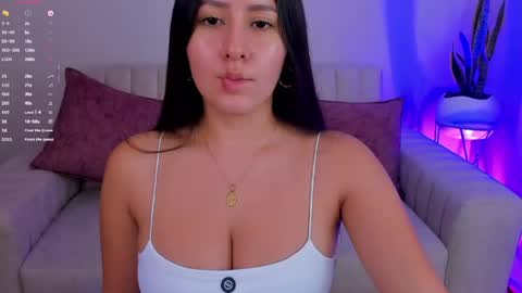 Snapshot of megan_cooper28 chatting on May 8, 2026, 12:05 am MEGAN COOPER online show from May 8, 2026, 12:05 am