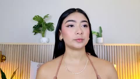 Snapshot of megan_cruzgb chatting on July 6, 2026, 12:24 pm Carolina Paez online show from July 6, 2026, 12:24 pm