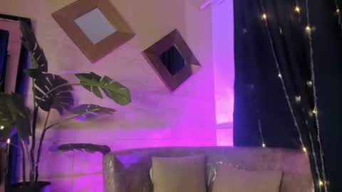 Snapshot of megan_devon chatting on June 12, 2026, 11:53 am online show from June 12, 2026, 11:53 am