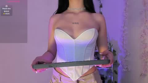 Snapshot of megan_gg chatting on April 15, 2026, 7:54 pm megan_gg online show from April 15, 2026, 7:54 pm