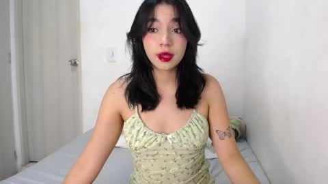 Snapshot of megan_mancini chatting on May 1, 2026, 12:04 am Megan independent model online show from May 1, 2026, 12:04 am