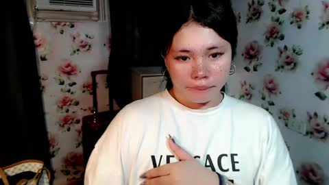 Snapshot of megan_younng chatting on July 16, 2026, 5:57 am MEGAN online show from July 16, 2026, 5:57 am
