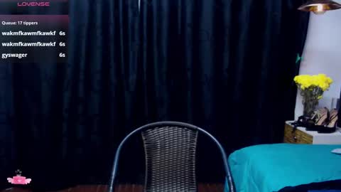 M E G A N   online show from December 31, 2024, 7:42 am