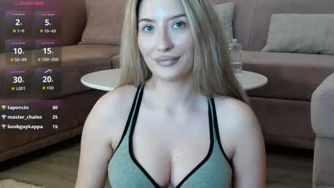 Snapshot of meganblazex chatting on June 11, 2026, 12:32 am Megan online show from June 11, 2026, 12:32 am