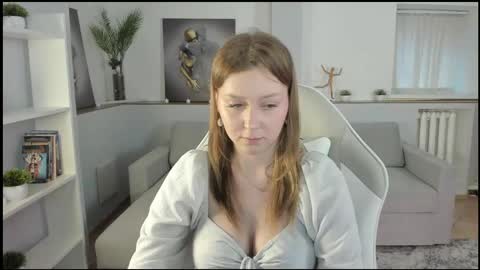 Meganboyr online show from April 8, 2026, 9:09 am