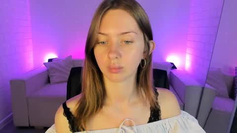 Megan online show from June 3, 2026, 5:21 am