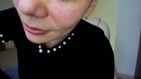 Megan M online show from February 8, 2025, 4:04 pm
