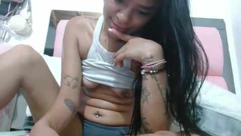 meganeve_27 online show from March 8, 2025, 3:17 am