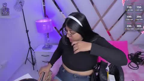 Megan  online show from November 16, 2025, 3:23 am