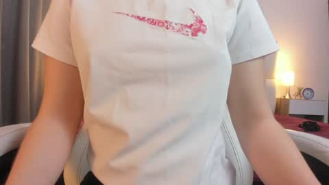 Megan Queen online show from July 1, 2026, 12:07 pm