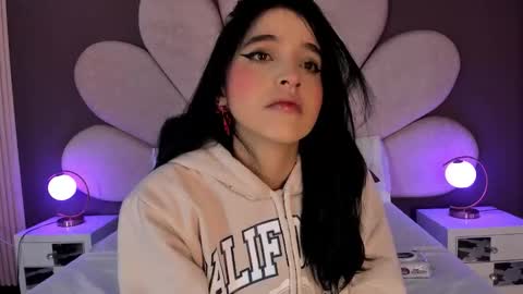 Snapshot of meganr_ chatting on February 26, 2026, 11:20 am Megan online show from February 26, 2026, 11:20 am