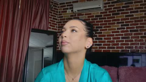 Megan online show from October 1, 2025, 5:24 am