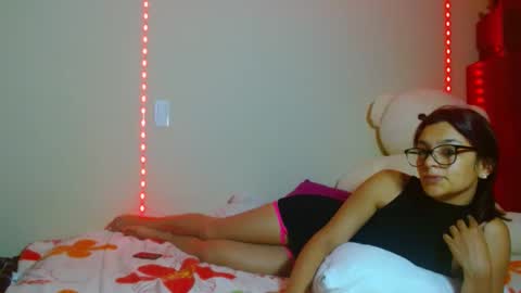 Snapshot of meganxox25 chatting on September 30, 2025, 2:27 am meganxox25 online show from September 30, 2025, 2:27 am