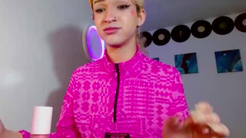 meghan_devil_ online show from February 19, 2026, 7:26 am