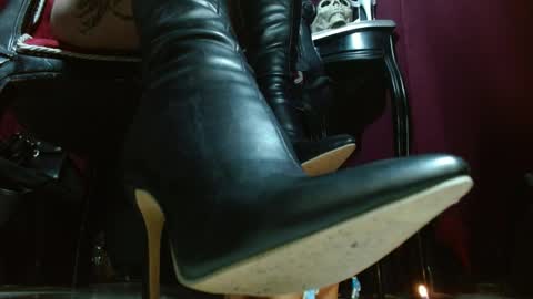 Goddess Sara online show from March 28, 2026, 5:23 pm