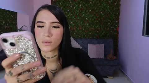 Mei online show from February 5, 2026, 8:35 pm