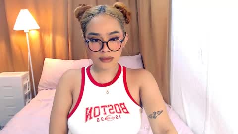 Snapshot of mel_rai14 chatting on May 11, 2026, 11:49 am mel_rai14 online show from May 11, 2026, 11:49 am