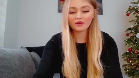 Melania online show from January 7, 2026, 11:23 am