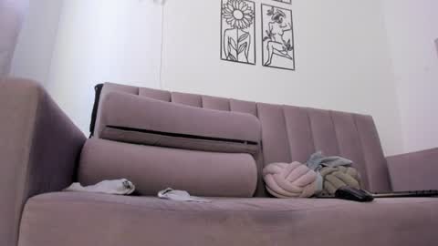 melani greyy online show from July 17, 2026, 10:36 pm