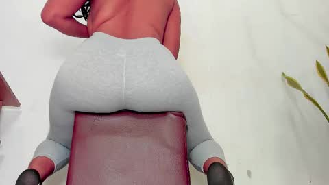 Melania online show from September 25, 2025, 8:51 am