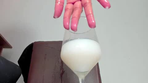 Melania online show from October 5, 2025, 4:05 pm