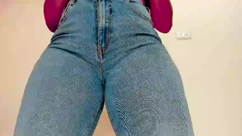 Snapshot of melania_browis chatting on May 1, 2026, 3:49 pm Melania online show from May 1, 2026, 3:49 pm