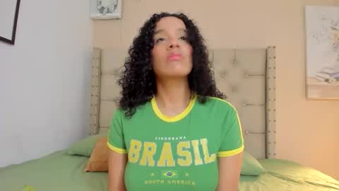 melania_xtreme online show from April 9, 2026, 2:22 am