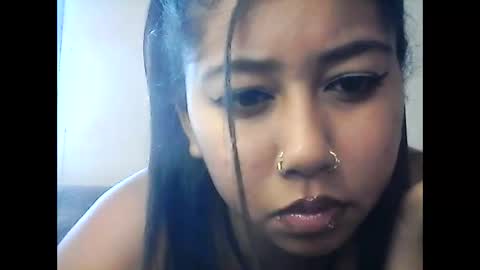 melanie025 online show from April 3, 2026, 7:28 am