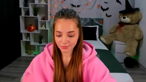 Snapshot of melaniealves chatting on October 19, 2025, 6:30 pm MelanieAlves online show from October 19, 2025, 6:30 pm