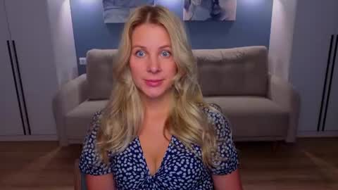 Snapshot of melaniebennett chatting on June 25, 2026, 7:02 am Melanie Bennett online show from June 25, 2026, 7:02 am
