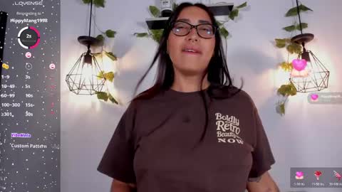 Melanie online show from May 21, 2026, 12:50 am