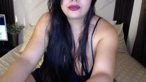 Melanie online show from April 3, 2026, 4:32 am