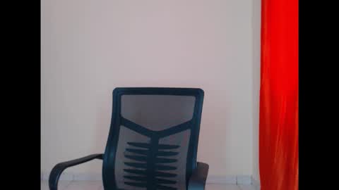 melaningoddess30 online show from February 7, 2026, 6:39 am