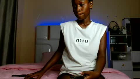 Snapshot of melaninqueen02 chatting on June 28, 2026, 11:22 pm ann online show from June 28, 2026, 11:22 pm