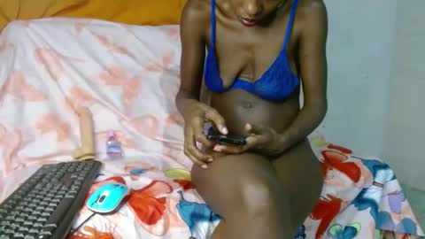 Snapshot of melany_1002 chatting on September 23, 2025, 6:27 am melany online show from September 23, 2025, 6:27 am