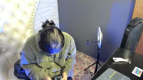 Melany online show from February 16, 2026, 11:39 am